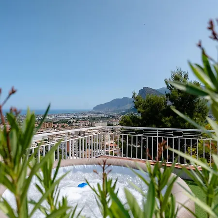 The View Sicily&jacuzzi Appartement