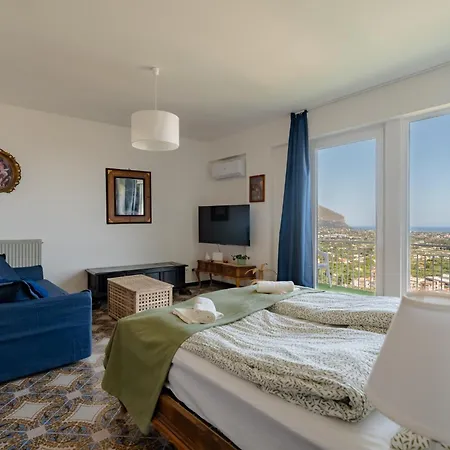 The View Sicily&jacuzzi Apartament